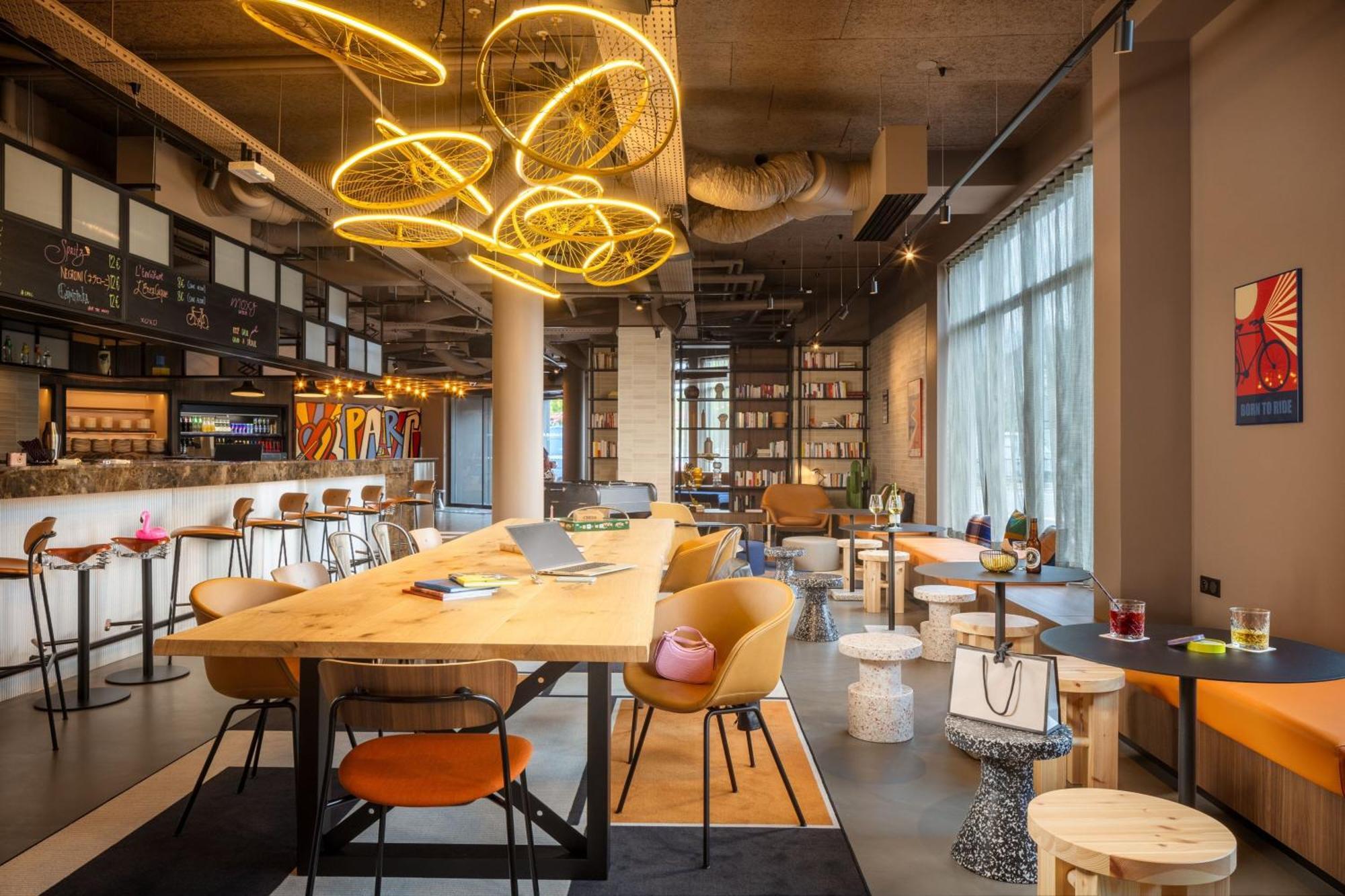 Moxy Paris Clamart Exteriér fotografie