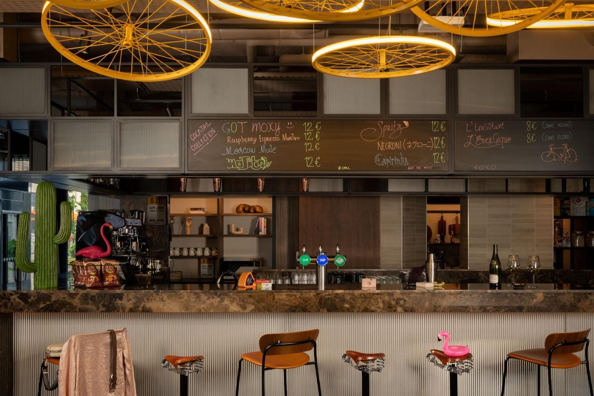 Moxy Paris Clamart Exteriér fotografie