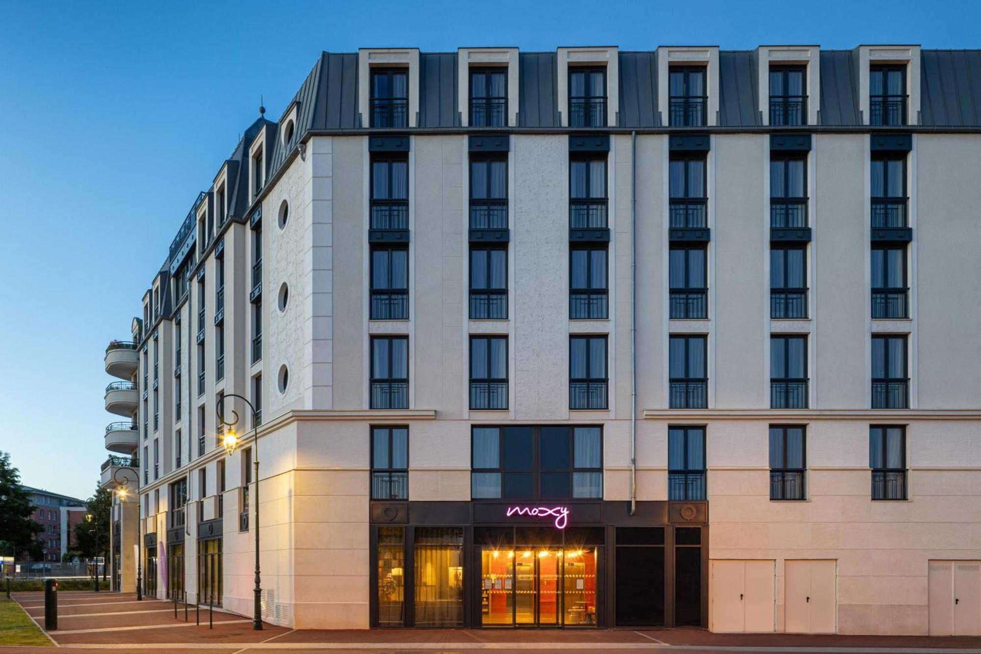 Moxy Paris Clamart Exteriér fotografie