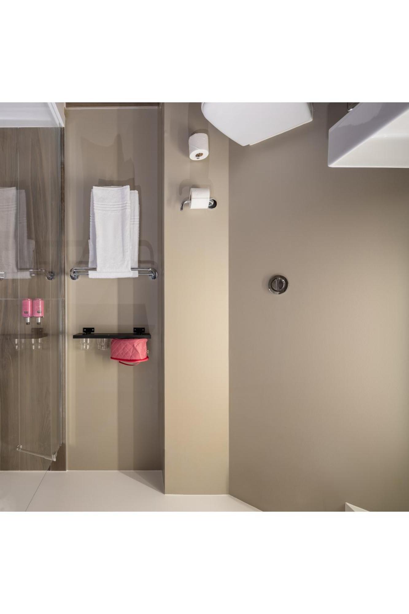 Moxy Paris Clamart Exteriér fotografie